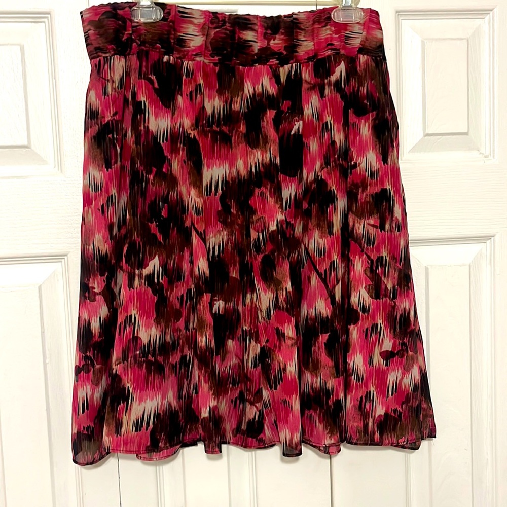 Alfani Black and Dark Pink Multicolored Skirt size Large.